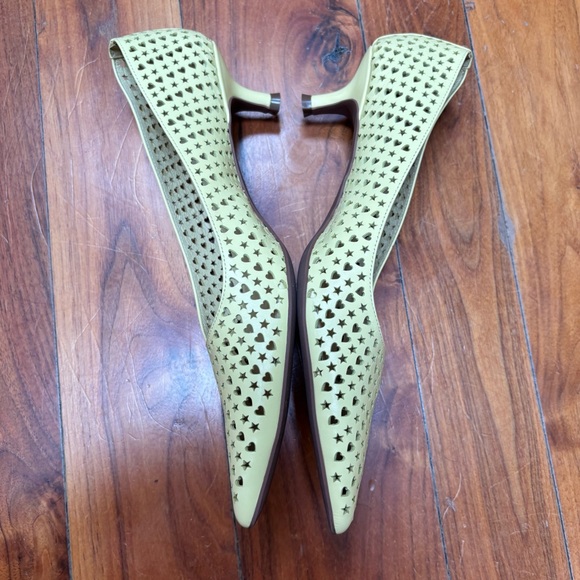 JEFFREY CAMPBELL Alter-ego Kitten Heel Pump In Light Yellow 10 - Picture 7 of 9